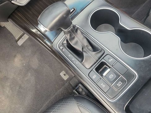 Used 2019 Kia Sorento EX w/ Option Group 040 AWD/4WD image 21
