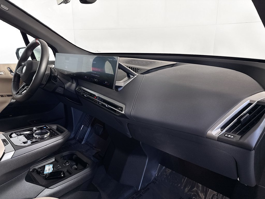 Used 2025 BMW iX M60 AWD/4WD image 31