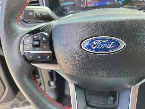 Certified 2024 Ford Explorer ST-Line w/ Class IV Trailer Tow Package image 21