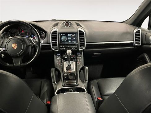 Used 2014 Porsche Cayenne Diesel image 10