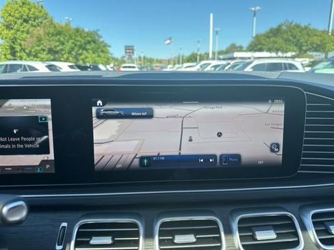New 2026 Mercedes-Benz GLS 450 4MATIC image 15