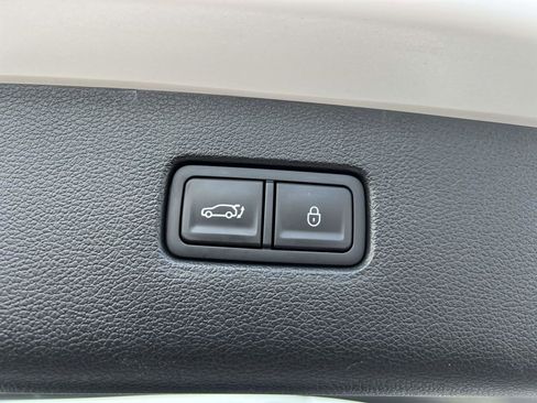 Used 2024 Genesis GV80 3.5T w/ Advanced Package image 12