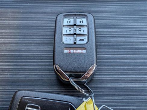Used 2020 Honda Odyssey Elite image 38