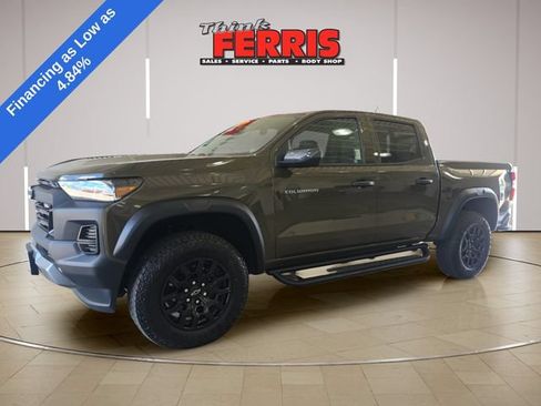 Used 2025 Chevrolet Colorado Trail Boss AWD/4WD image 1