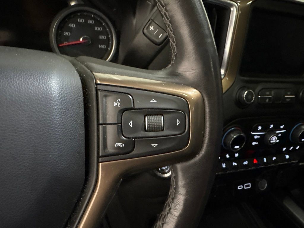 Used 2020 Chevrolet Silverado 3500 High Country AWD/4WD image 25