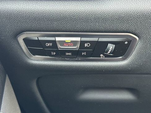 Used 2023 BMW X5 xDrive40i w/ M Sport Package AWD/4WD image 32