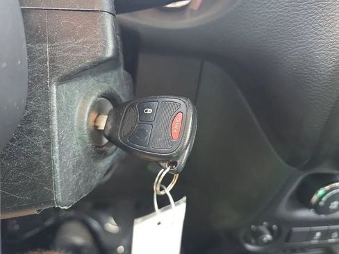 Used 2018 Jeep Wrangler Unlimited Sport S AWD/4WD image 24