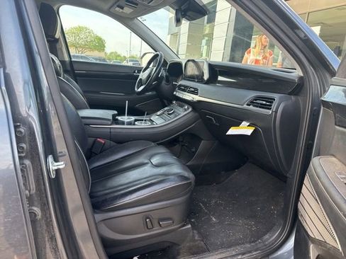 Used 2021 Hyundai Palisade Limited image 5