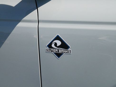 Used 2023 Ford Bronco Outer Banks AWD/4WD image 35