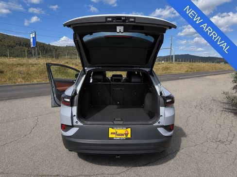 Used 2022 Volkswagen ID.4 Pro S AWD/4WD image 17