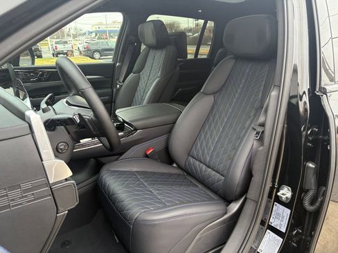 New 2026 Cadillac Escalade IQ Sport 1 w/ LPO, Floor Liner Package image 17