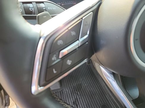 Certified 2025 Buick Enclave Sport Touring w/ Power Package AWD/4WD image 10