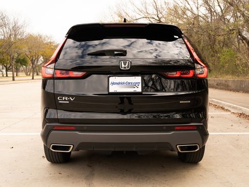 Certified 2023 Honda CR-V Sport Touring image 8