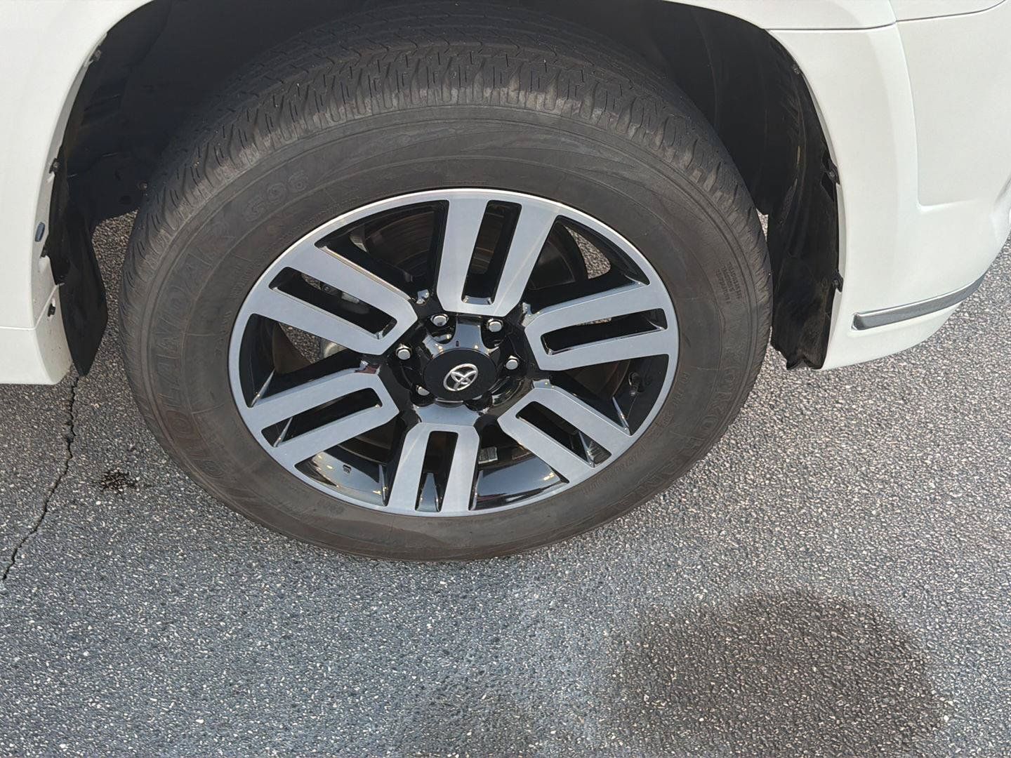 Certified 2024 Toyota 4Runner Limited AWD/4WD image 41