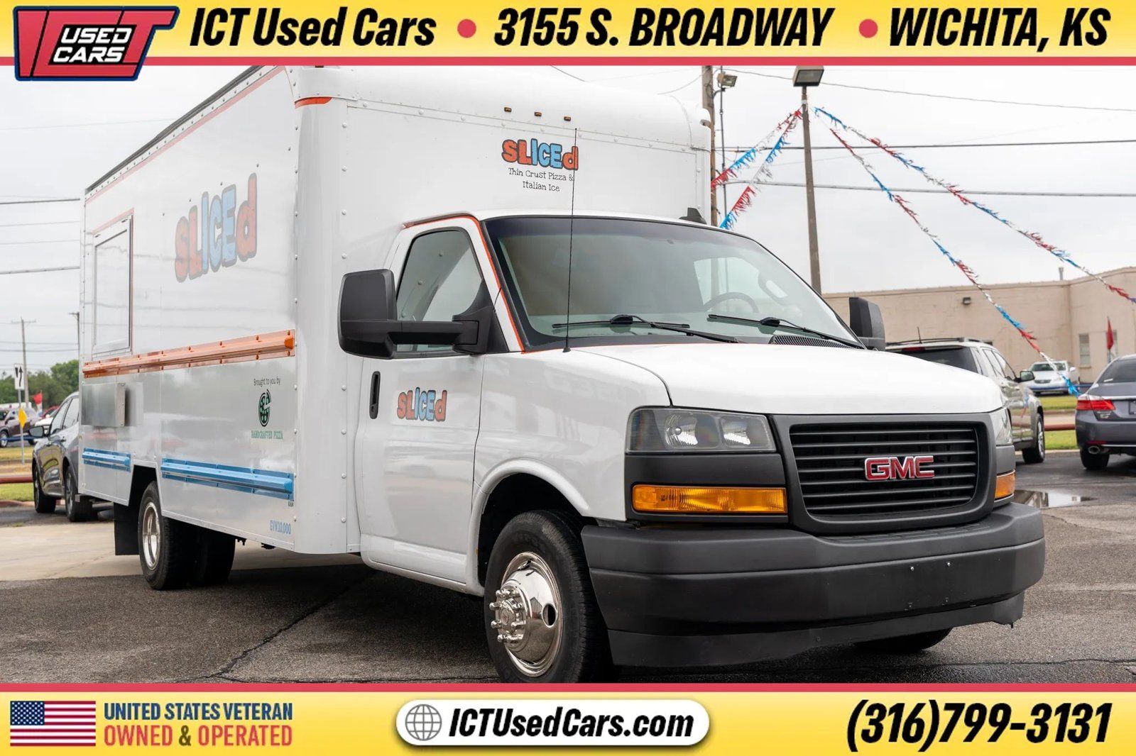 Used 2018 GMC Savana 3500 Extended w/ Driver Convenience Package RWD image 1