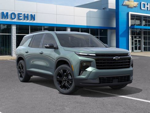 New 2027 Chevrolet Traverse LT w/ Midnight/Sport Edition AWD/4WD image 7