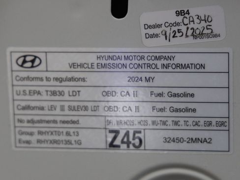 Used 2024 Hyundai Tucson Limited AWD/4WD image 38