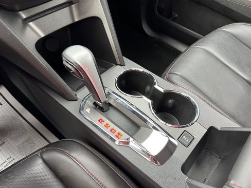 Used 2012 GMC Terrain SLT image 17