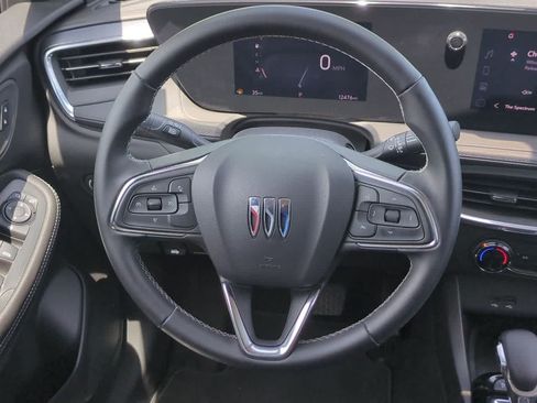 Used 2024 Buick Encore GX Preferred FWD image 21