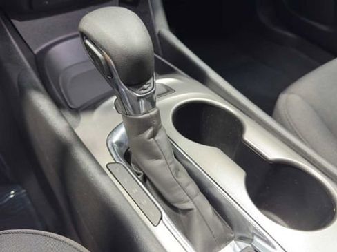 Used 2023 Chevrolet Malibu LS FWD image 24