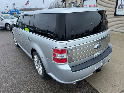 Used 2010 Ford Flex Limited image 7