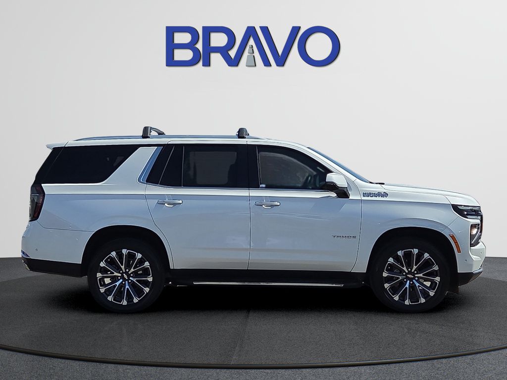 Used 2025 Chevrolet Tahoe High Country AWD/4WD image 5