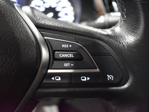 Used 2018 INFINITI Q50 Luxe RWD image 20