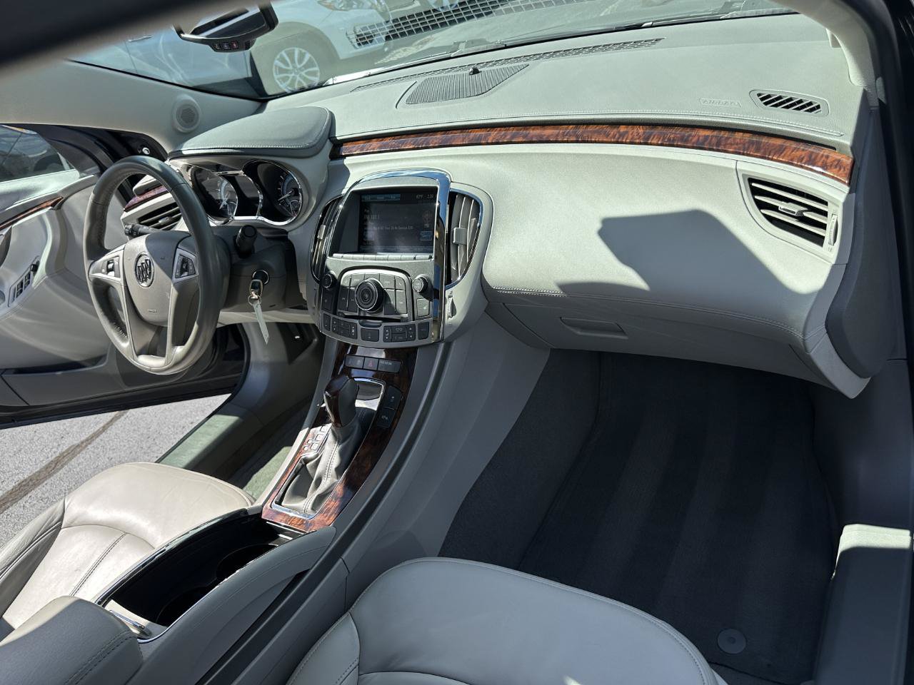 Used 2012 Buick LaCrosse Premium FWD image 46