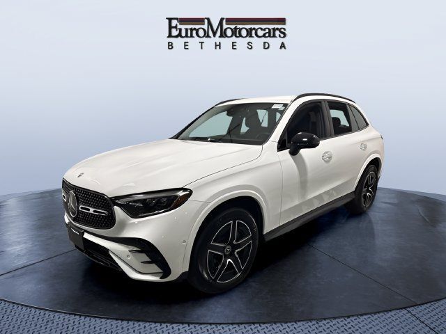 Used 2026 Mercedes-Benz GLC 300 4MATIC image 1