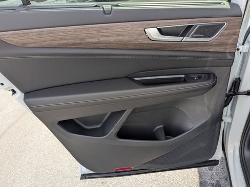 New 2026 Volkswagen Atlas SEL Premium R-Line image 27