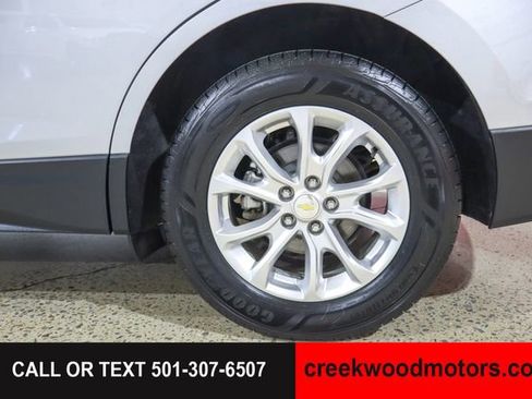 Used 2020 Chevrolet Equinox LT FWD image 11