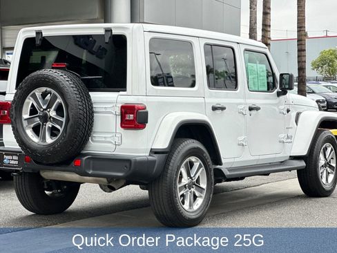Used 2021 Jeep Wrangler Unlimited Sahara image 5