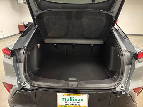 New 2026 Buick Envista Sport Touring w/ Convenience I Package FWD image 17