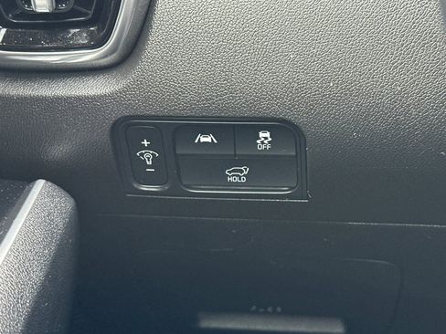 Certified 2023 Kia Sorento SX AWD/4WD image 34