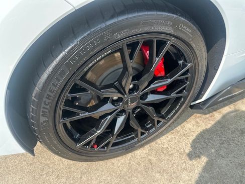 Used 2023 Chevrolet Corvette Stingray Preferred Cpe w/ Z51 Performance Package image 12