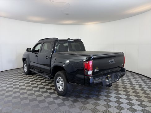 Used 2023 Toyota Tacoma SR AWD/4WD image 8