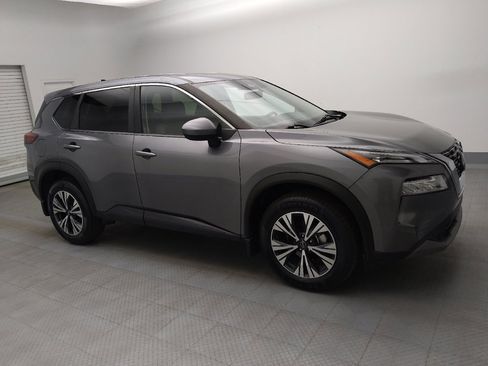 Used 2023 Nissan Rogue SV image 11