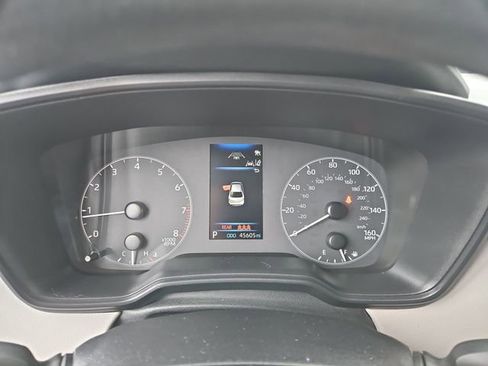 Used 2024 Toyota Corolla LE image 18