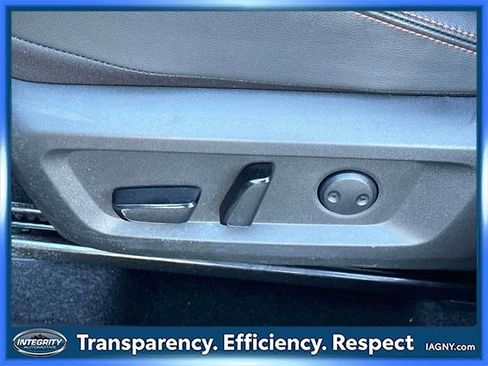 Used 2025 Nissan Rogue SV image 19