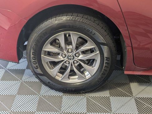Used 2021 Toyota Sienna LE FWD image 10