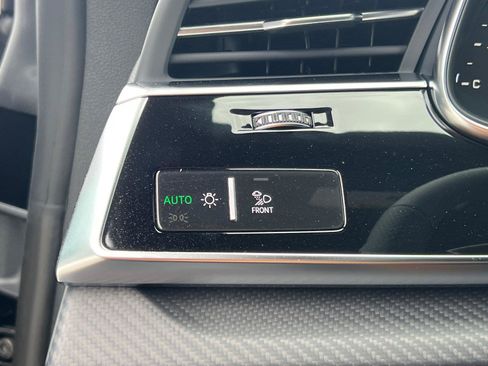 New 2026 Audi Q8 Prestige AWD/4WD image 23