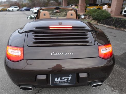 Used 2010 Porsche 911 Carrera image 8