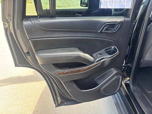 Used 2016 Chevrolet Tahoe 4WD image 23