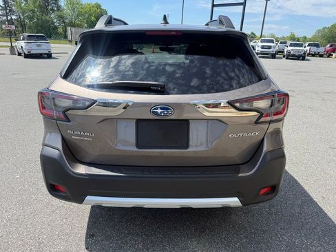 Used 2024 Subaru Outback Limited image 7