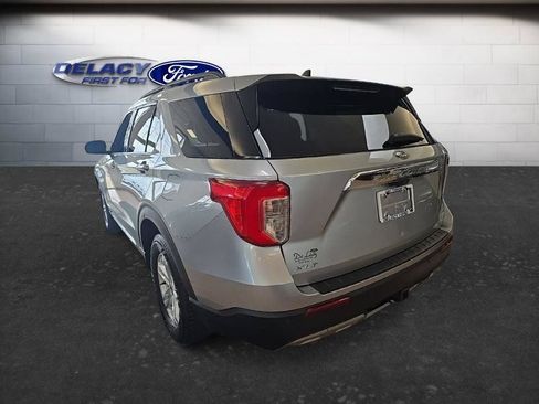Used 2023 Ford Explorer XLT w/ Equipment Group 202A AWD/4WD image 5