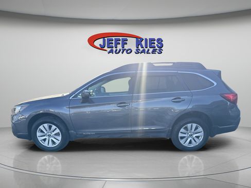 Used 2018 Subaru Outback 2.5i Premium image 8