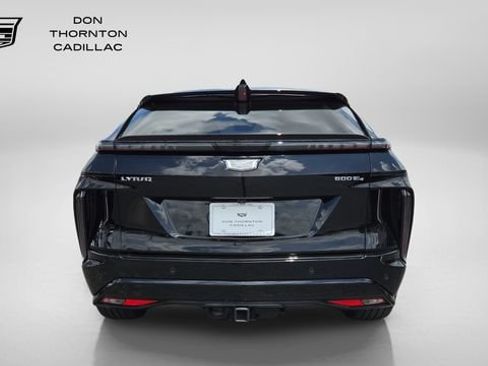 Used 2024 Cadillac Lyriq Sport w/ LPO, Floor Liner Package AWD/4WD image 4