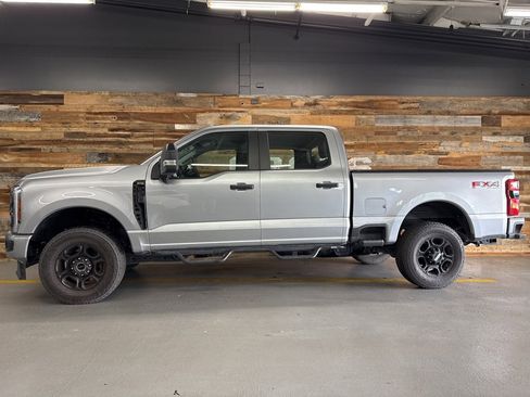 Used 2024 Ford F250 XL w/ STX Appearance Package image 4