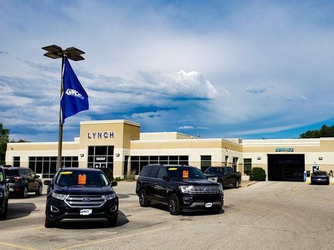 Used 2019 Toyota RAV4 XLE w/ Convenience Package image 22