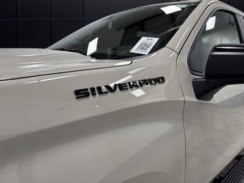 New 2026 Chevrolet Silverado 1500 RST w/ Dark Appearance Package image 38